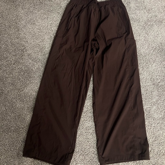 NWOT Prana send off pants in brown(see the real one in 7th pic) - Picture 7 of 9